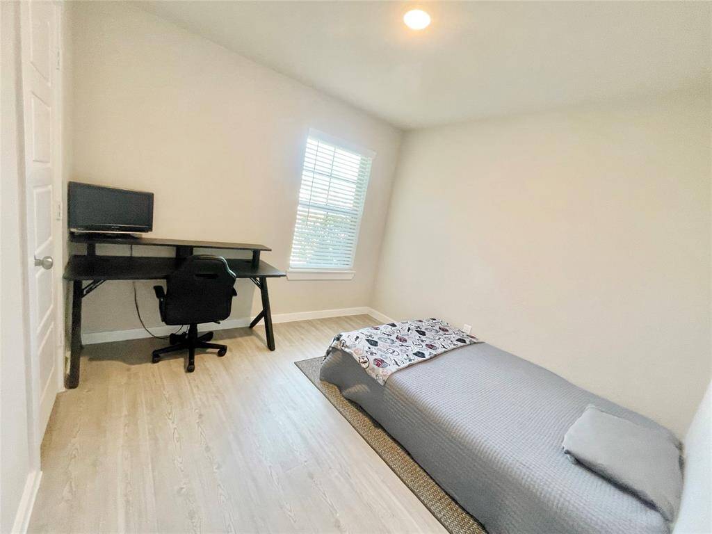 Another view of this 3rd bedroom. It could be used as an office as well.