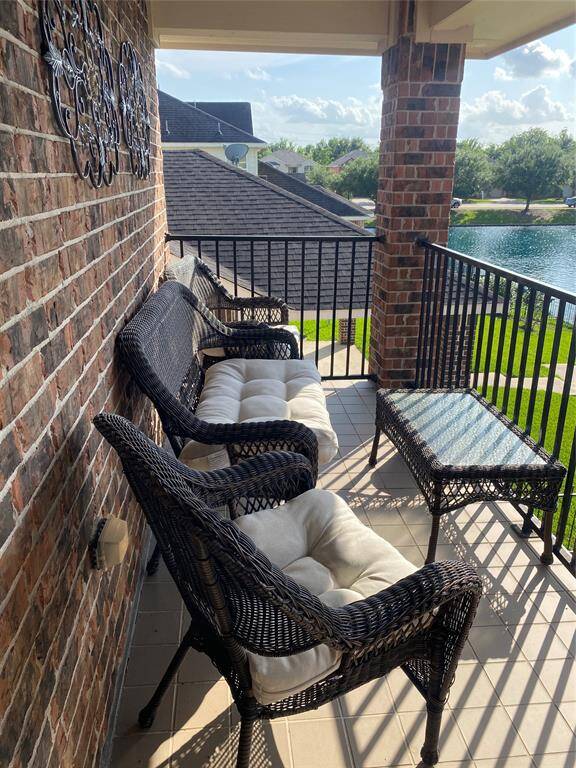 Upstairs Balcony