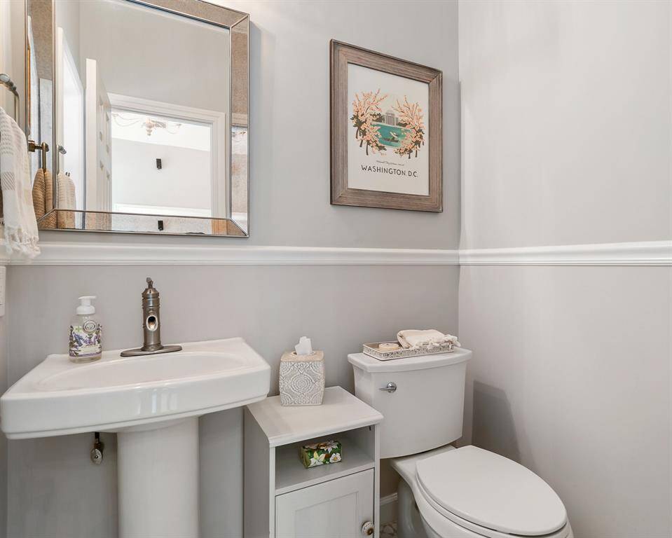 This is the guest bath downstairs....