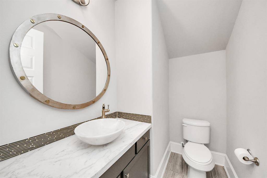 powder room
