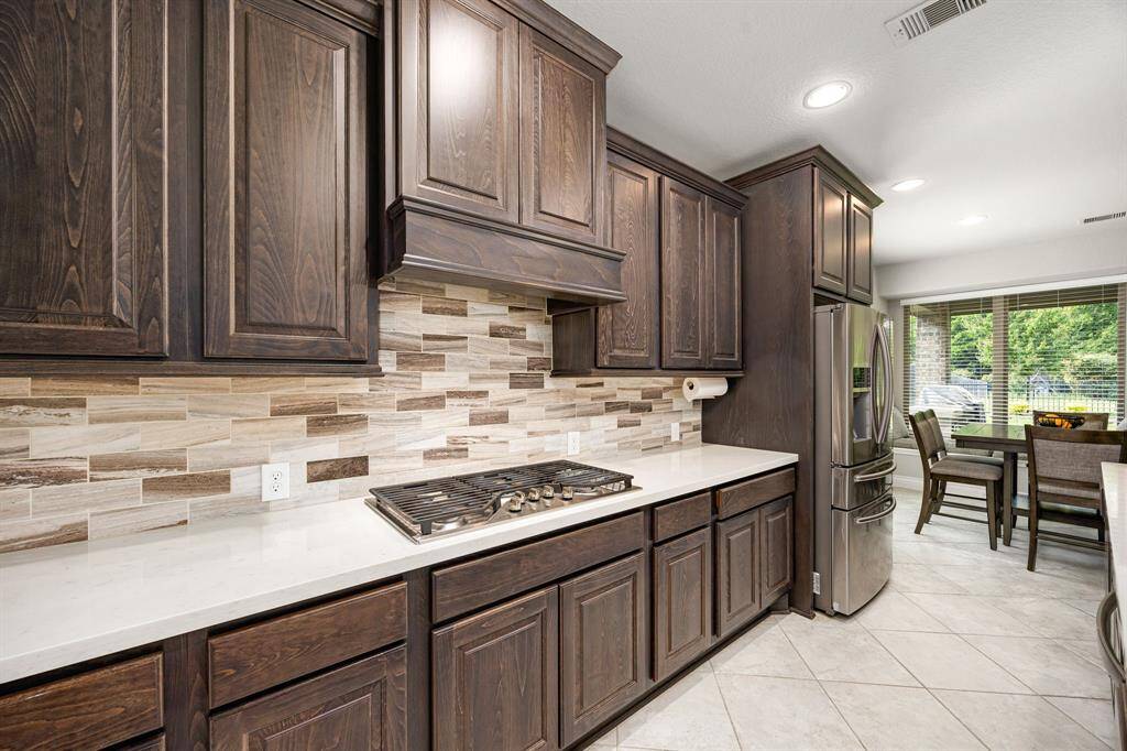 This Kitchen Is Built For Entertaining!