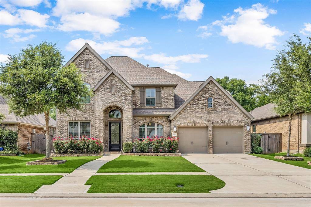 This Home Also Includes a 3-Car Tadem Garage!