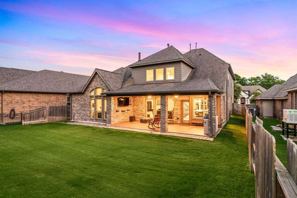 Plenty of space for your dream pool!