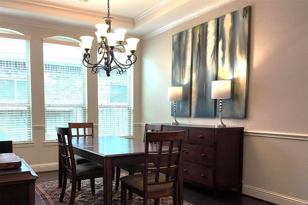 Bright Dining Room