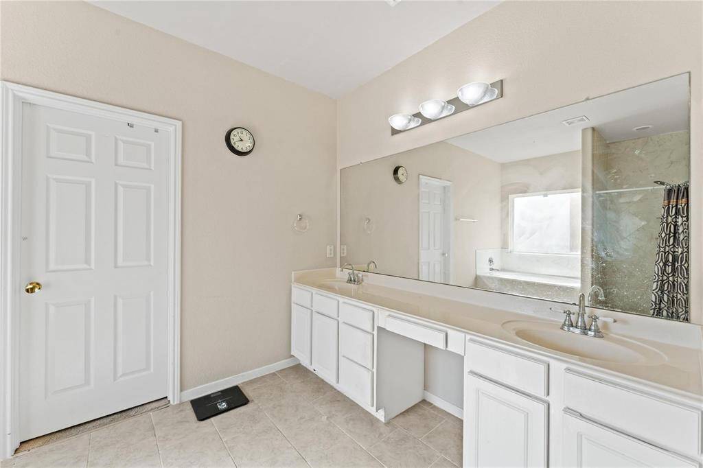 Masters Restroom
