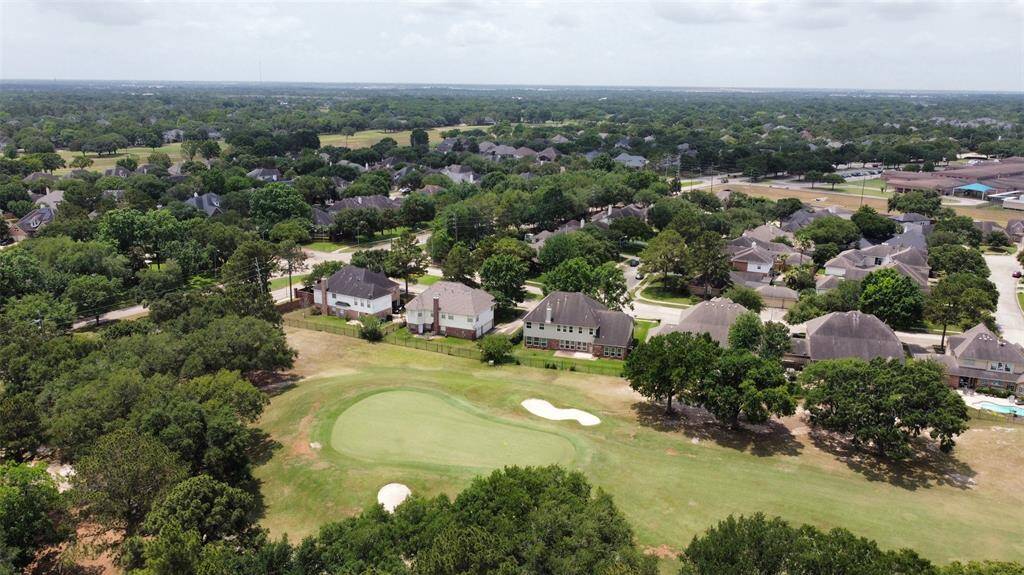 3307 Canyon Links (center of photo).