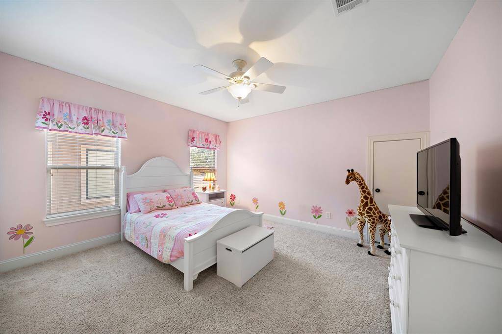 Secondary bedroom upstairs