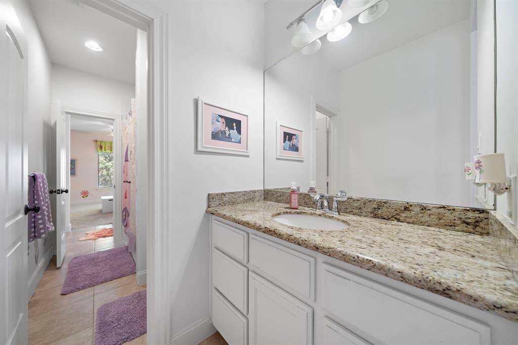 Jack and Jill bathroom upstairs between 2 of the secondary bedrooms