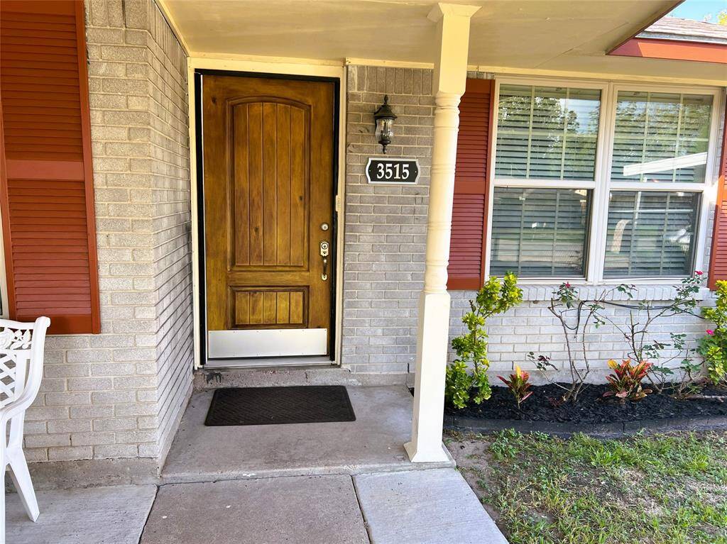 COVERED ENTRY