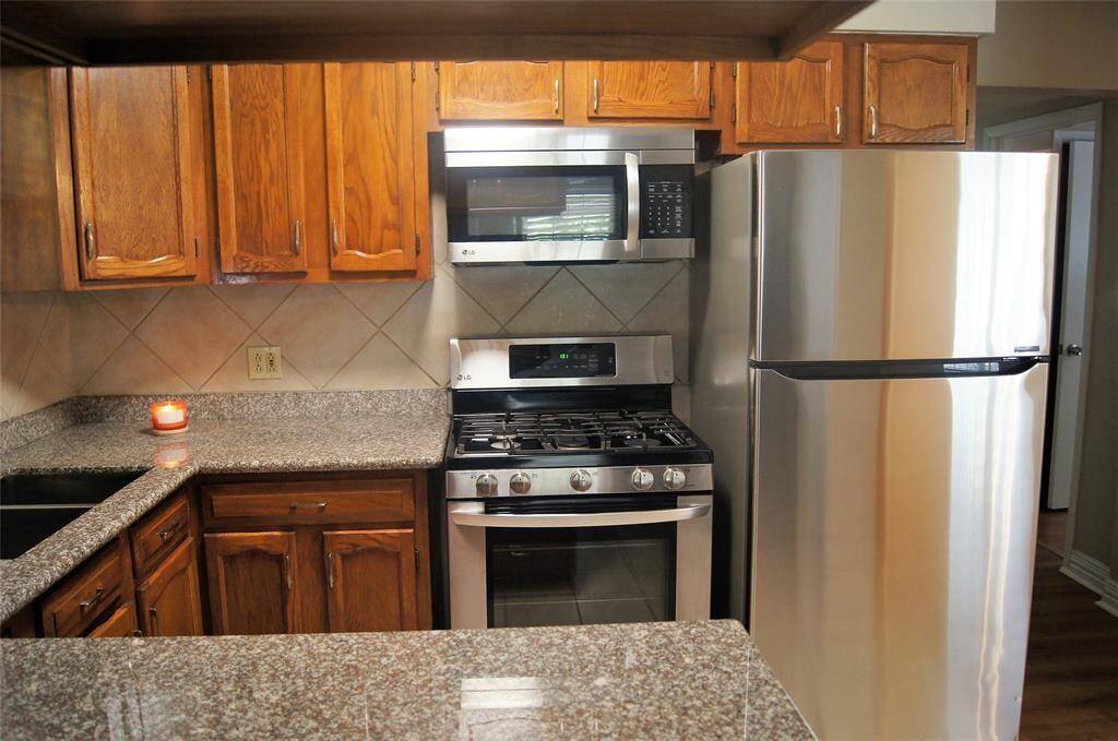 FANSTIC KITCHEN