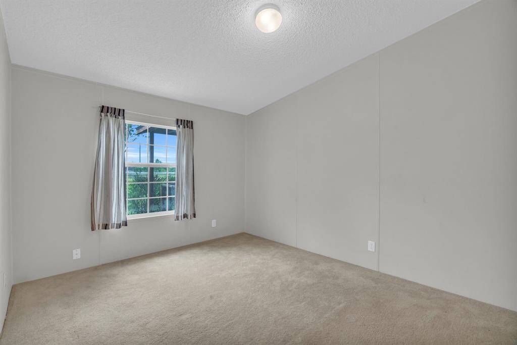 Secondary Bedroom! 37038 Bell Rd.,Waller, TX 77484