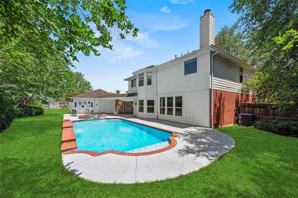 As your friends and family noodle fight in the pool, sit by with an iced beverage and relish in their joy. Quietly admire the good life you have created for yourself and those you love!