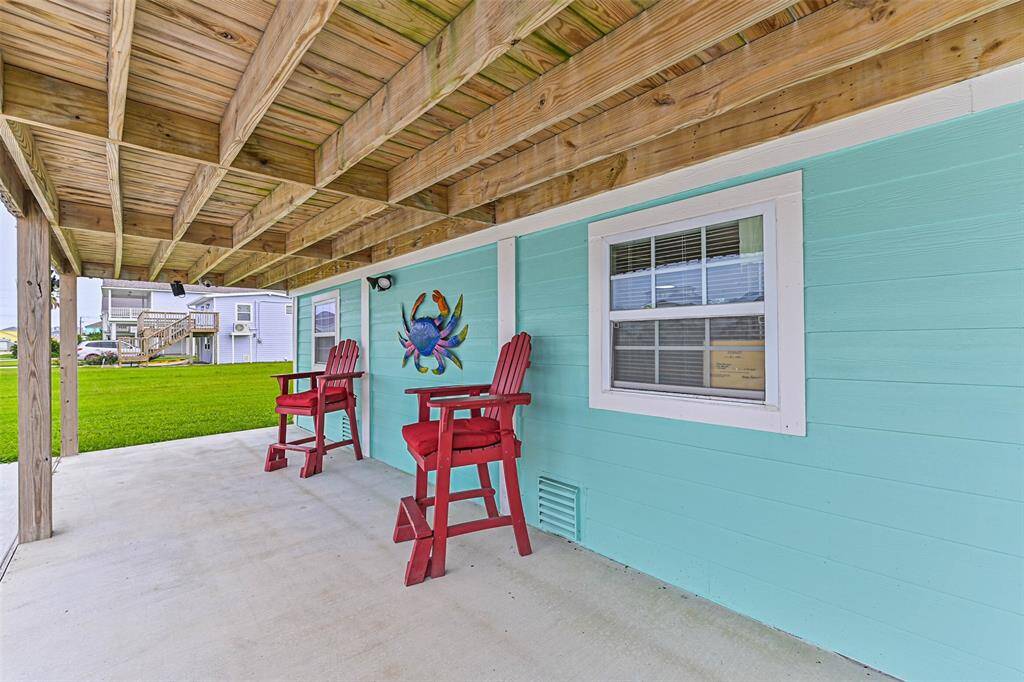 Under deck front patio