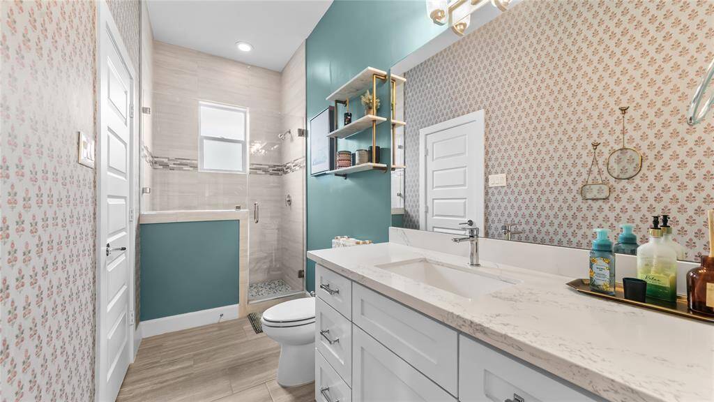 First floor full bath