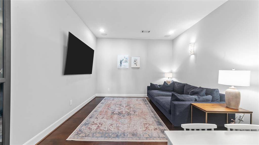 Media or flex room