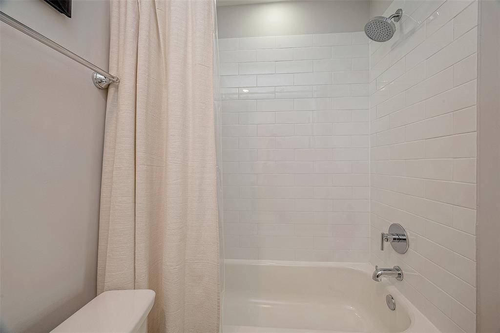 First floor full bath.