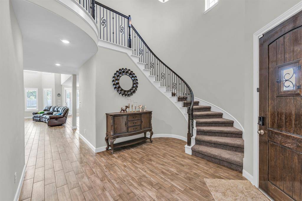 Entry way