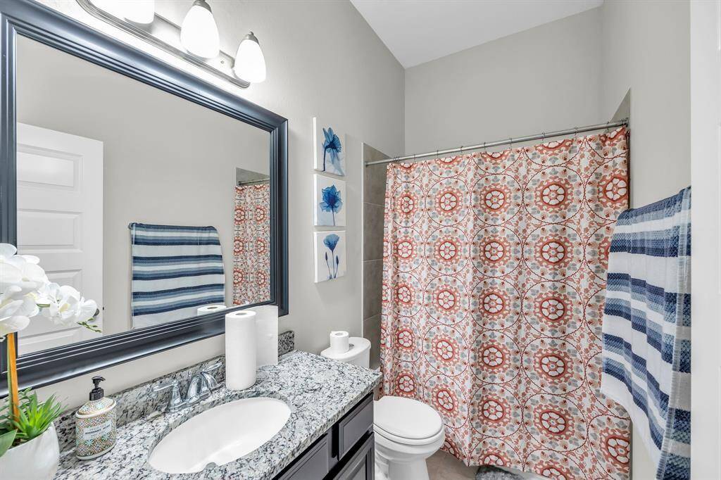 Upstairs hallway bathroom