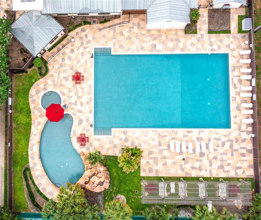 Stay cool this summer in the resort style pools with lounge chairs and hammocks poolside. This really is paradise!