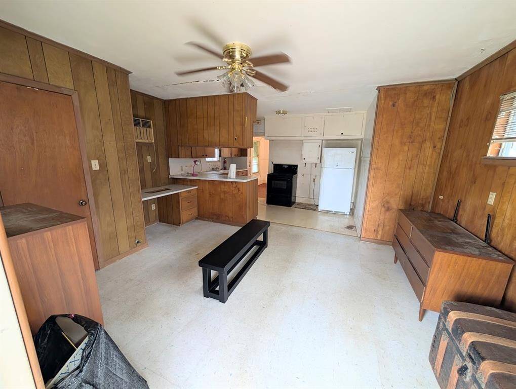 House den