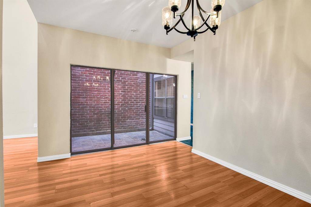 Formal Dining
