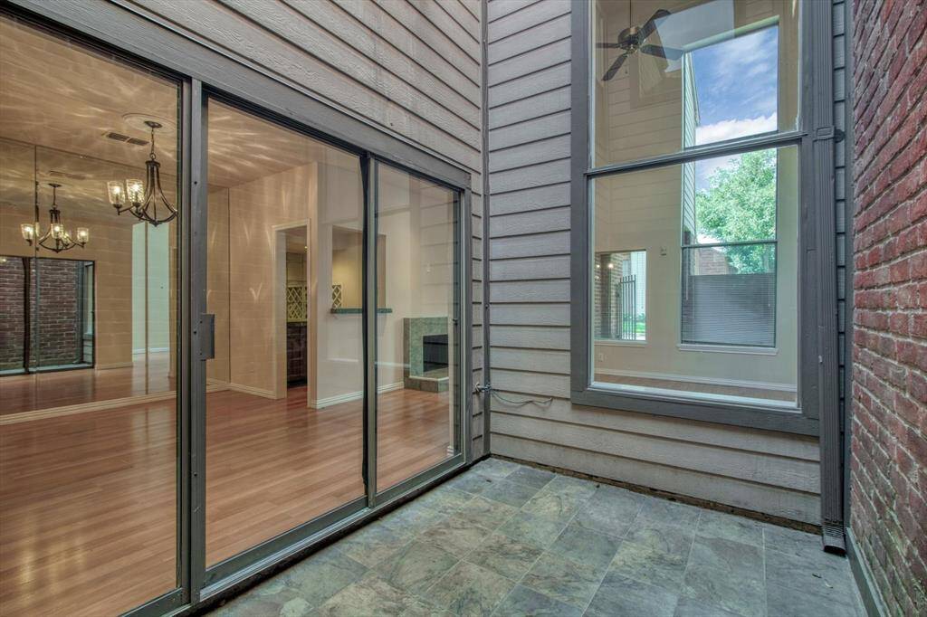 Atrium area for a garden and sitting area