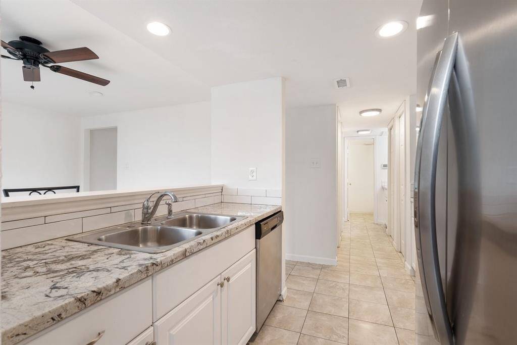 NEW granite counters and backsplash offer the perfect place to prep your gourmet meals!