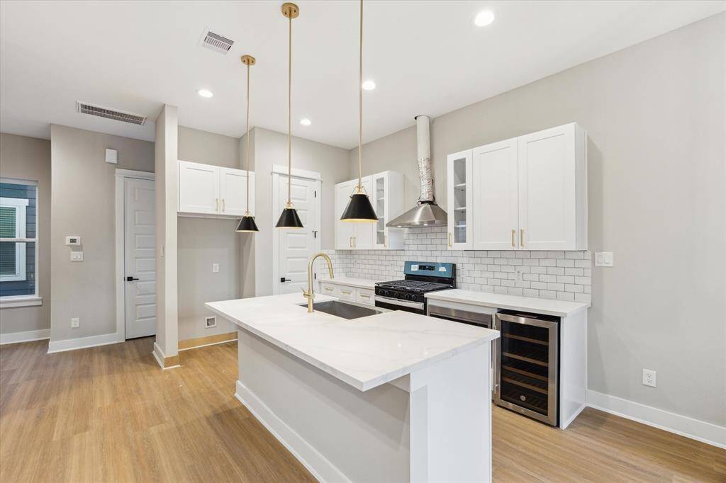 Spacious kitchen with island