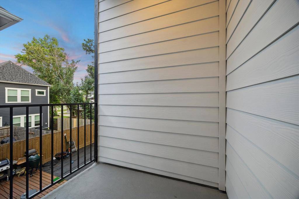 Covered balcony