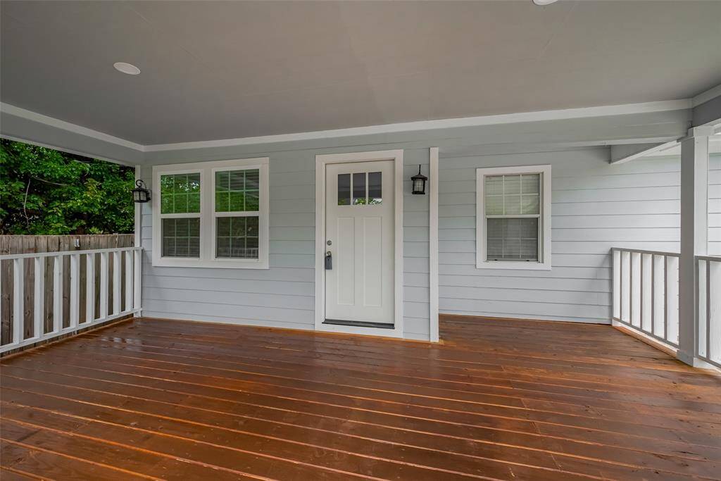 Stained wood entry