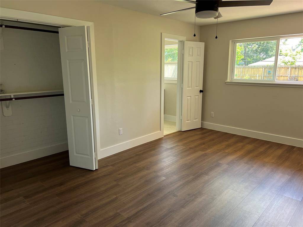 Large bedrooms.