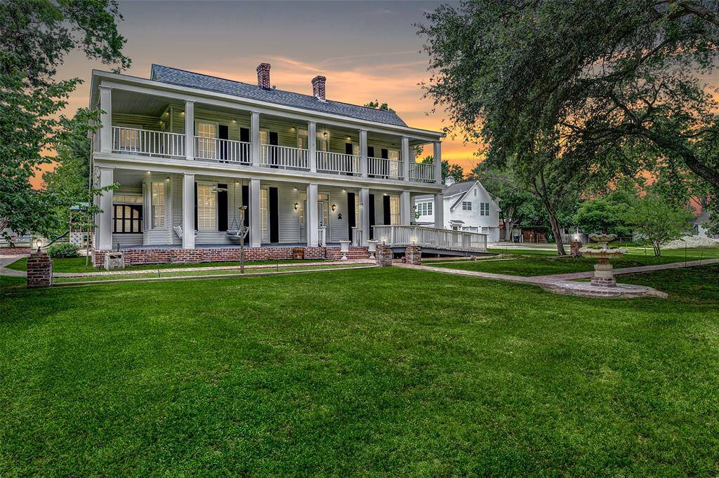A rare and character-filled property where history lives on. Watch the sunrise with your morning coffee and unwind at sunset with a glass of wine — all from the charm of your double balconies.