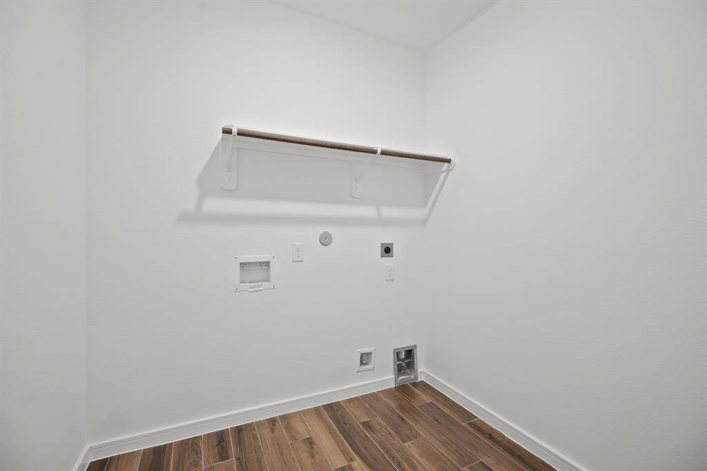 Laundry room (*Photo not of actual home and used for illustration purposes only.)