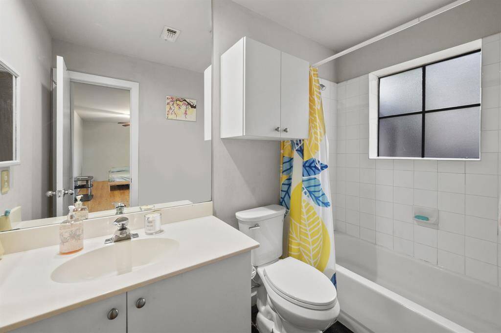 Downstairs Bathroom