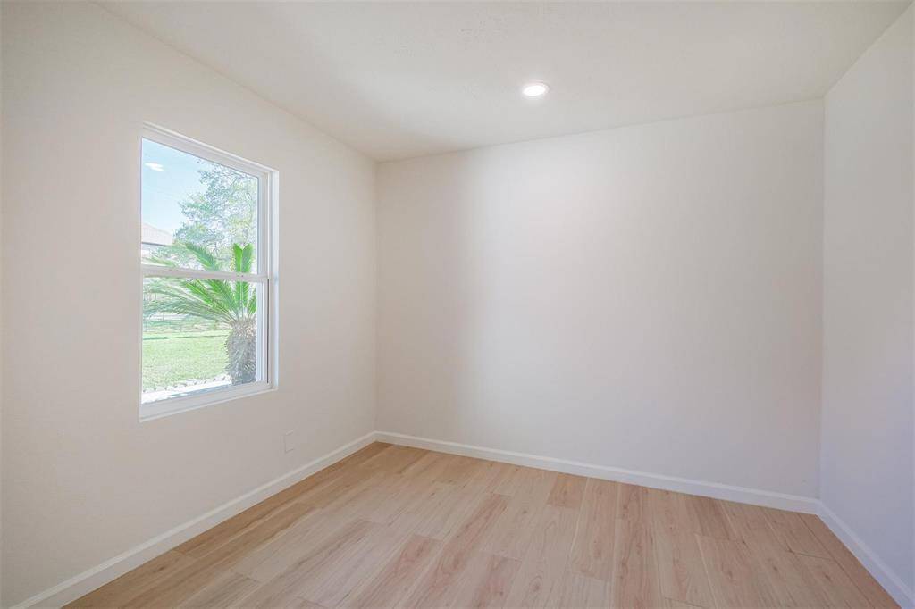 Primary Closet (Unfinished)