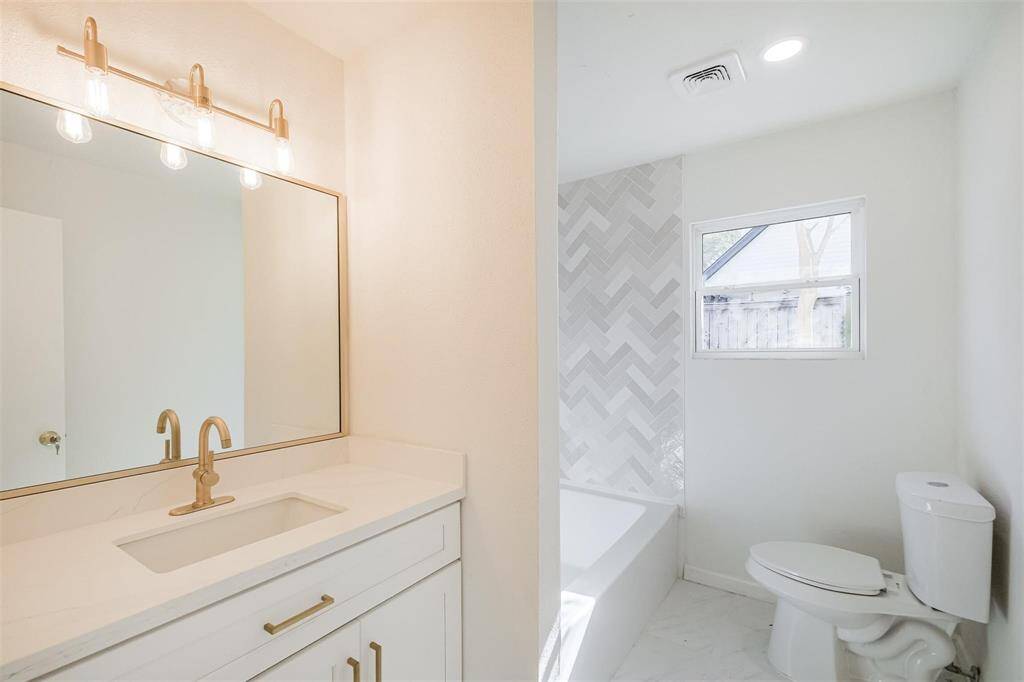 Secondary Bathroom