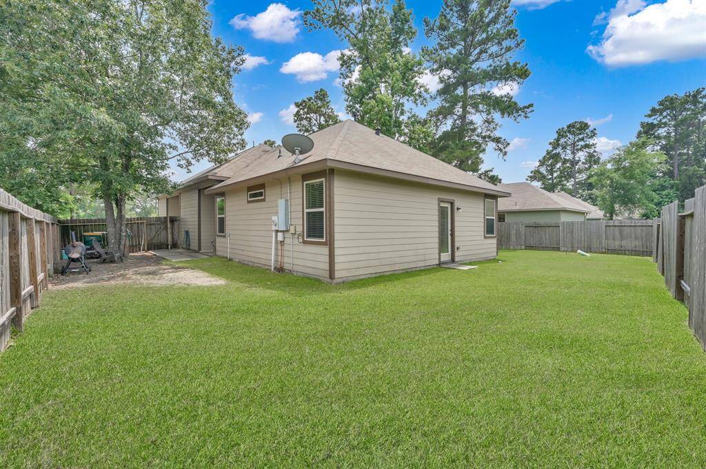 U shaped Yard