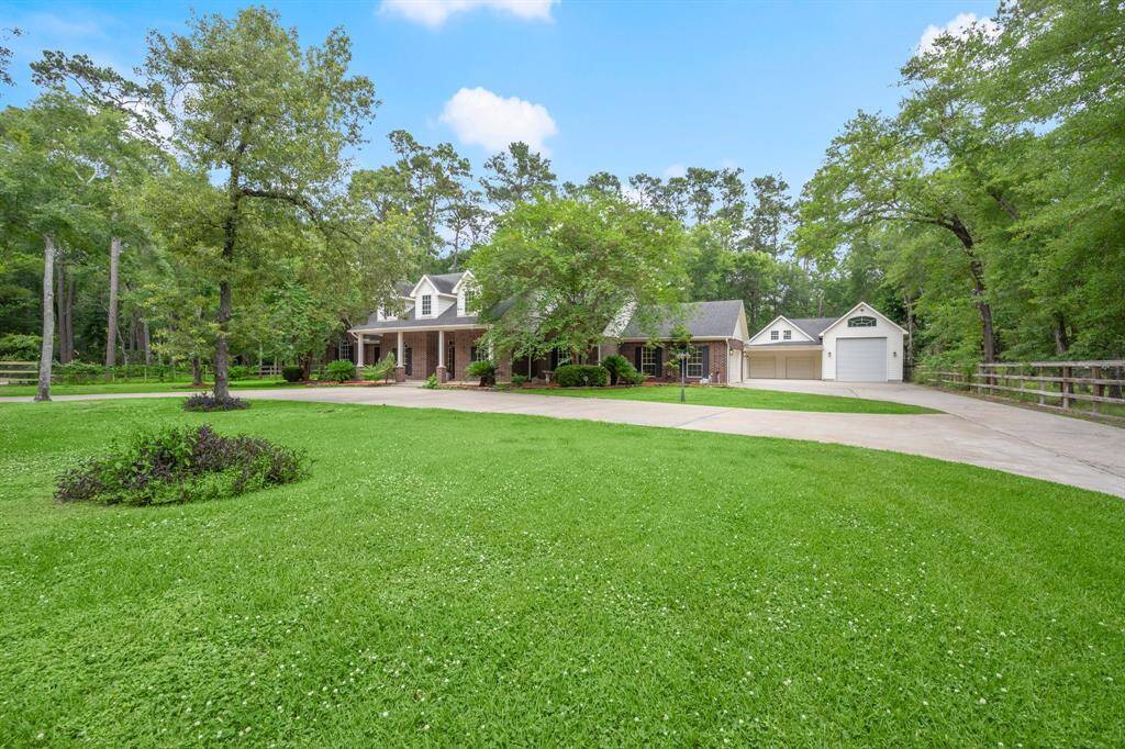 Gated entrance to large circular driveway