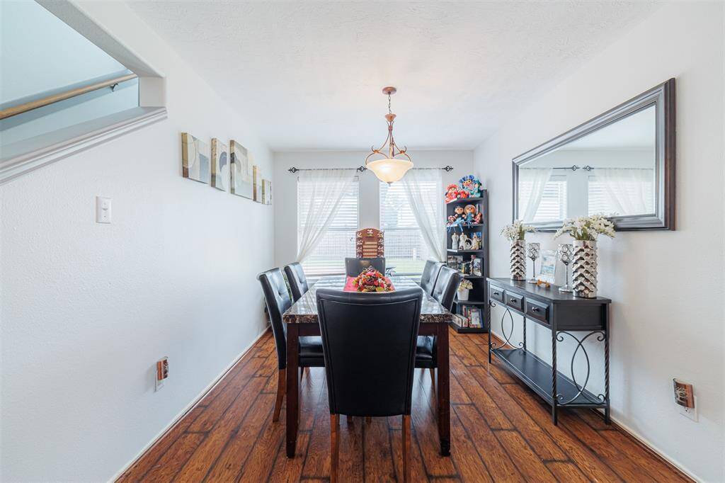 Formal Dining Separate