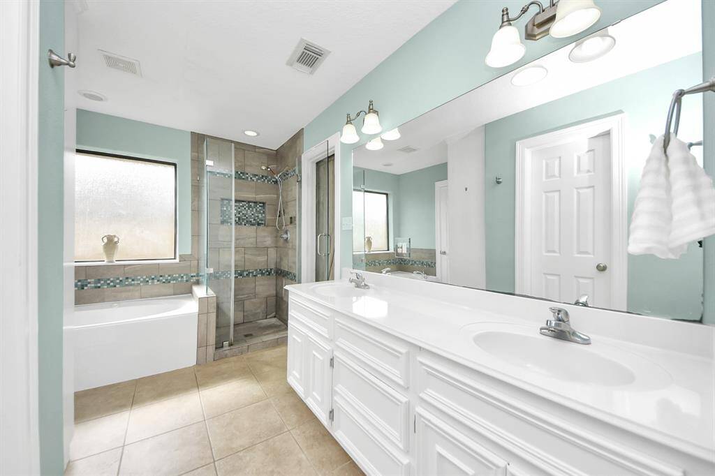 Bright and spacious primary bathroom