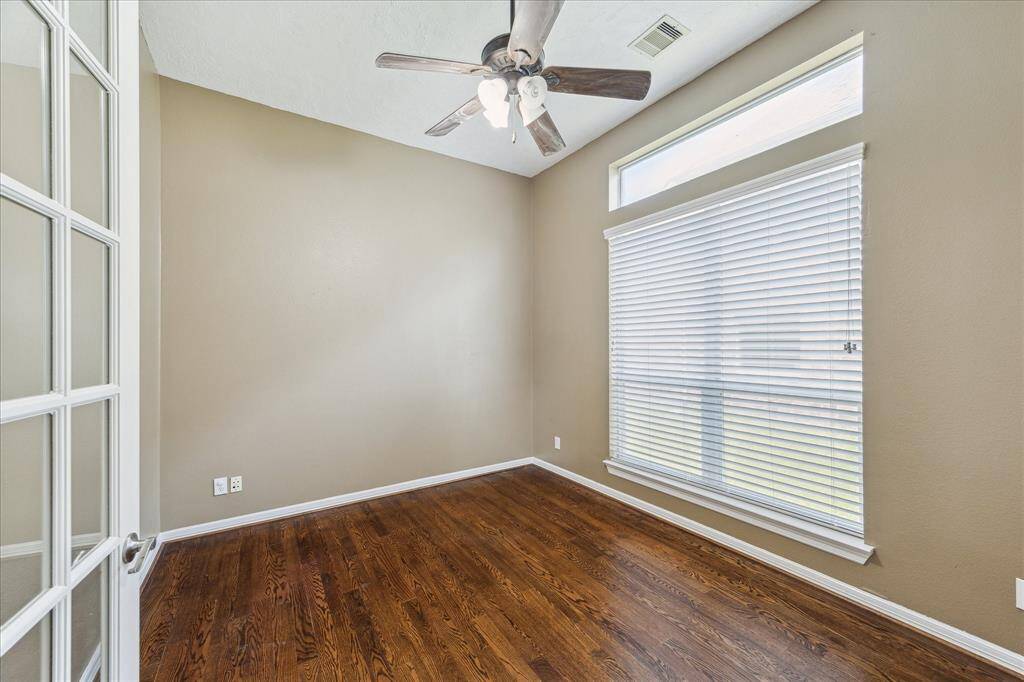 Office room 1st floor near the main entrance