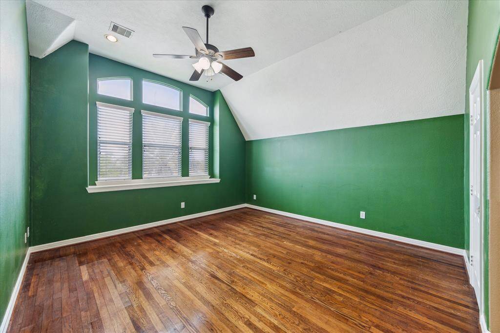 Game room upstairs