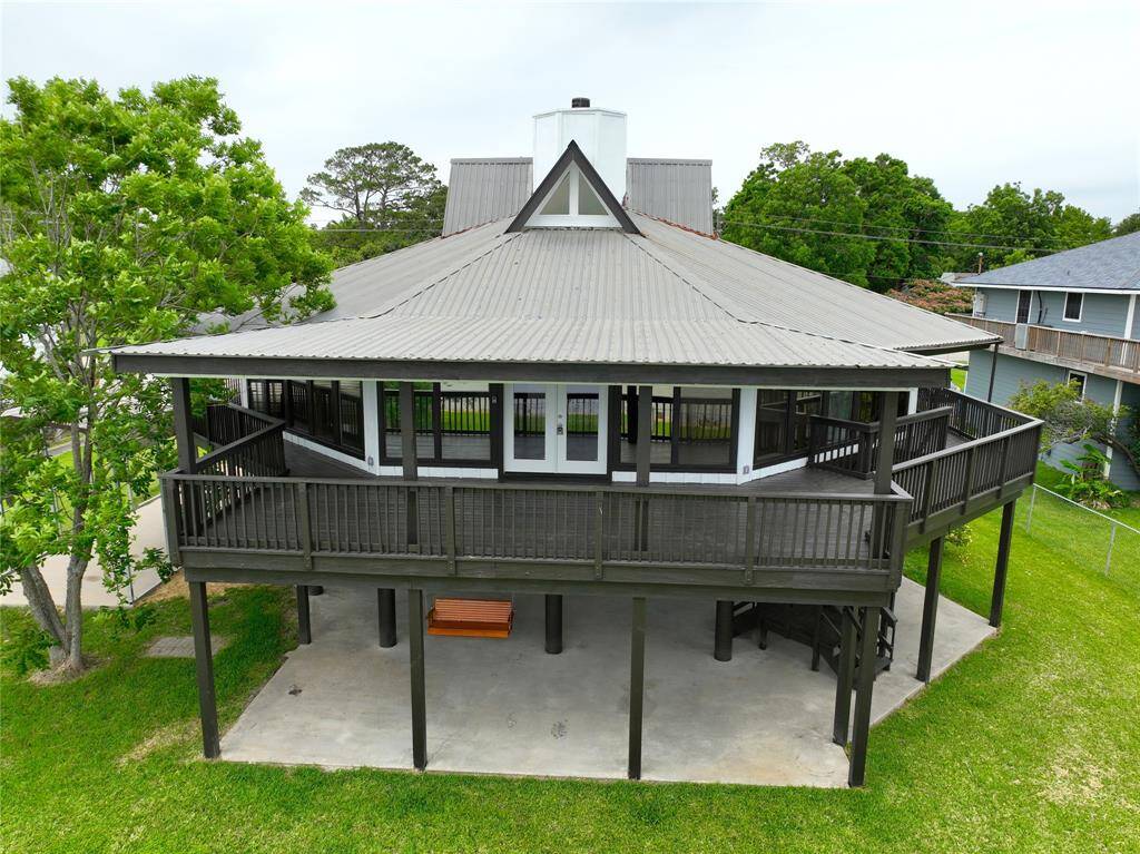 Fully renovated home with waterfront views!