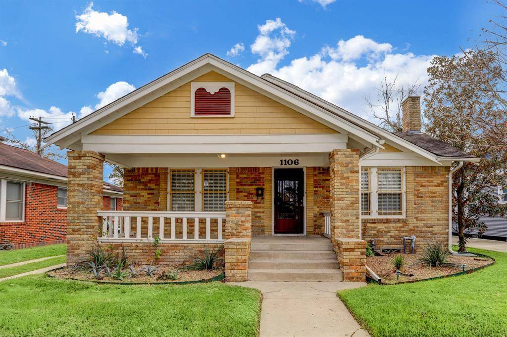 Welcome to 1106 Key Street in the highly desirable Norhill Heights neighborhood.