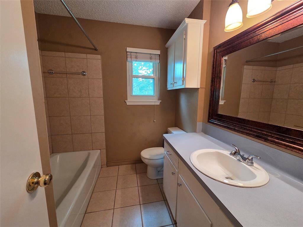 Hall Bathroom