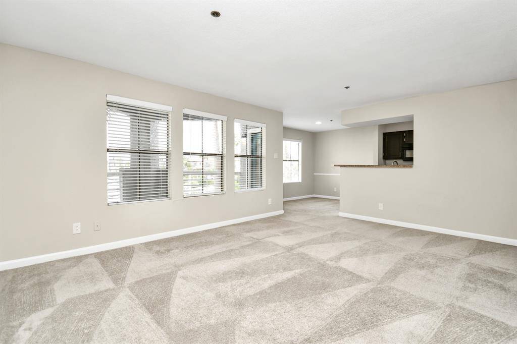Photos displayed may be of similar apartments or floor plans featuring the same finishes