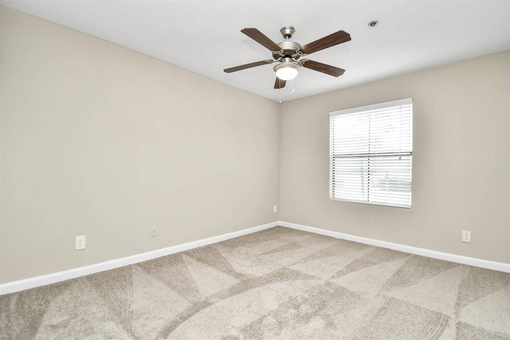 Photos displayed may be of similar apartments or floor plans featuring the same finishes