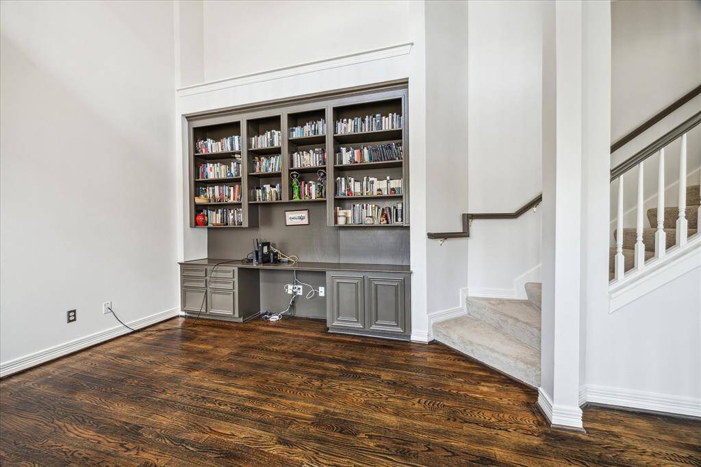 Expansive and elegant library nook.