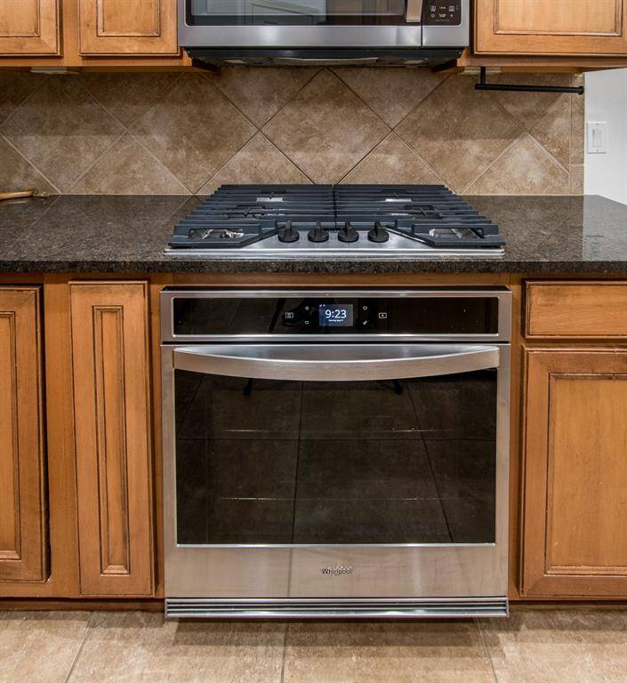 New gas cooktop