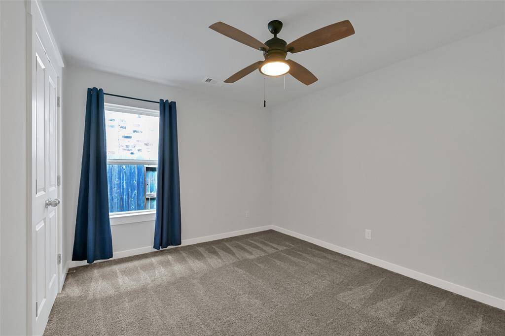 Secondary bedroom